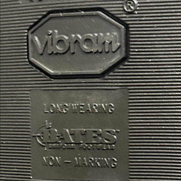 Vibram Black Men's Oxfords - Picture 11 of 12